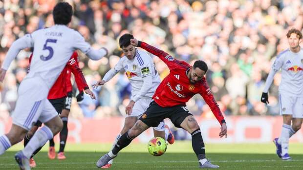 "Лидс" и "Манчестер Юнайтед" поделили очки в 20-м туре АПЛ