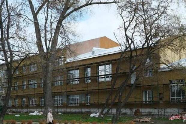 В Котовске начался ремонт внутренних помещений Дворца культуры