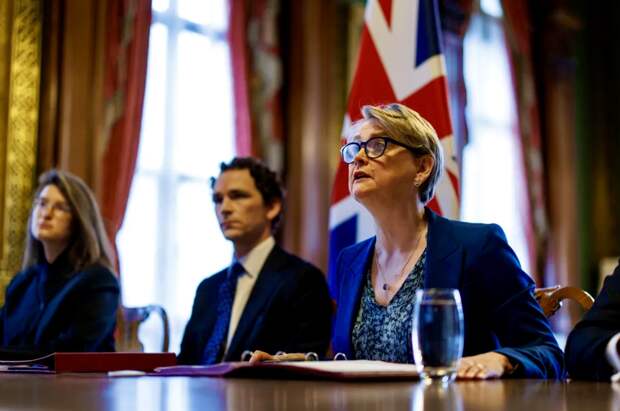 Взять Ормуз силой? Европа ищет дипломатический выход