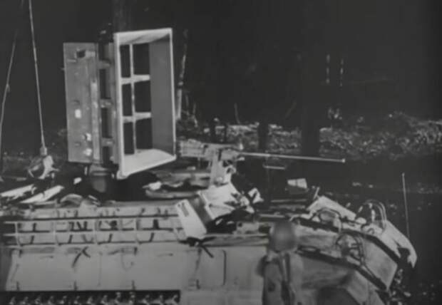 Машина звукового сопровождения. /Фото: youtube.com. Машина звукового сопровождения. /Фото: youtube.com.