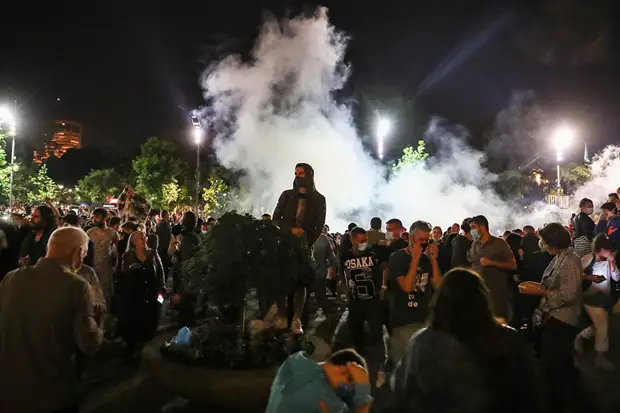 «Способы давления»: как антиправительственные протесты в Сербии могут повлиять на переговоры по Косову