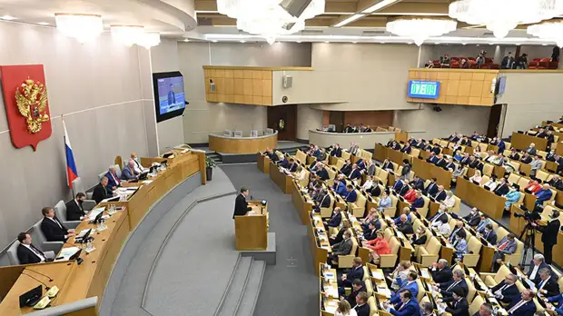 «Индексация выше уровня инфляции»: Госдума одобрила поправки о повышении МРОТ и прожиточного минимума