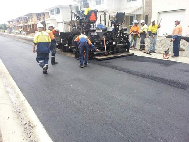 Экологичный асфальт может стать реальностью: итальянский завод планирует начать делать дороги из мусора