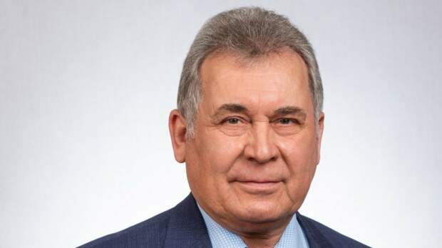 "Пусть царят мир и любовь". Романенко поздравил жителей Алтайского края с Новым годом