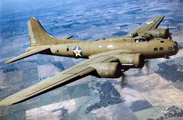 Boeing B-17.