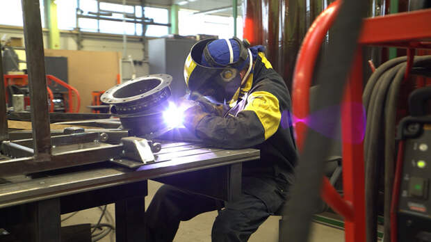 Свежие кадры из цехов опытно-экспериментального производства SkyWay