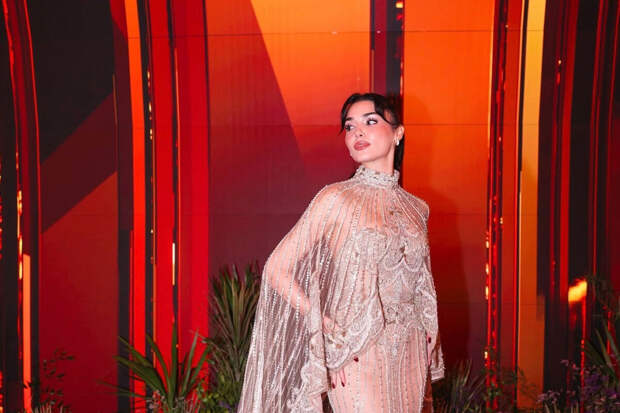 Актриса Ханде Эрчел полетела в Турцию после сообщений об аресте