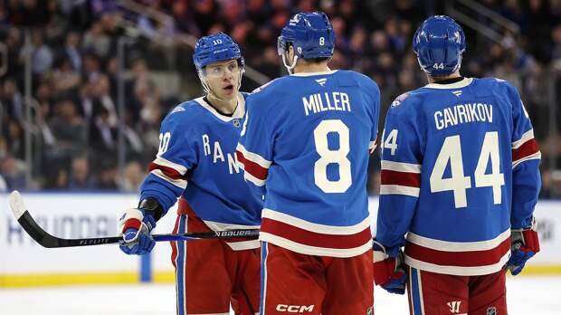 Голевая передача Гаврикова помогла «Рейнджерс» победить «Питтсбург» в матче НХЛ