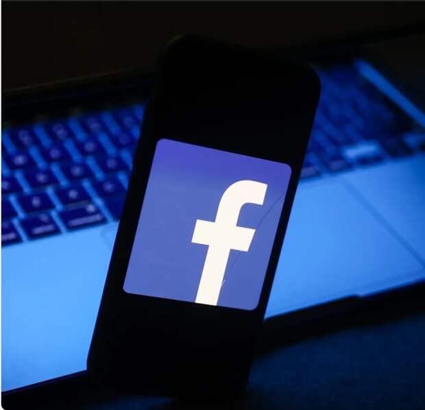 Facebook.jpg Facebook.jpg