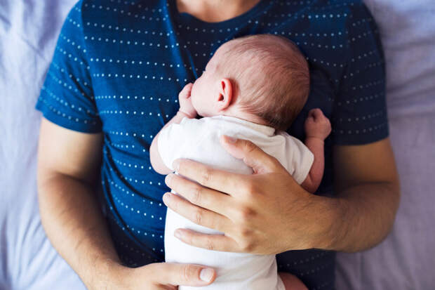 В Британии пару судят за насилие над младенцем, закончившееся летальным исходом