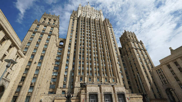 МИД обвинил Францию в срыве инициатив по урегулированию на Украине