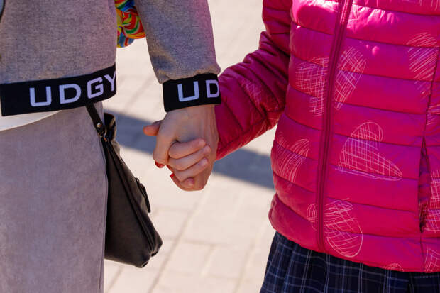 Политолог Ухов рассказал, как нужно защищать традиционные семейные ценности