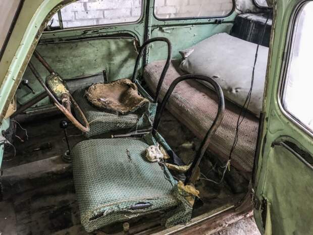 Гаражная находка: ранний "Запорожец" ЗАЗ-965 1961 года выпуска barn find, авто, автомобили, заз 965, заза, запорожец, олдтаймер, ретро авто