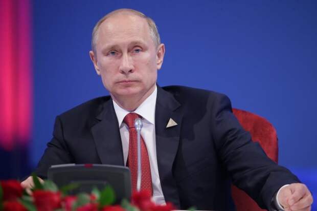 Владимир Путин рассказал о гендерах, культуре отмены и капитализме на дискуссионном клубе 