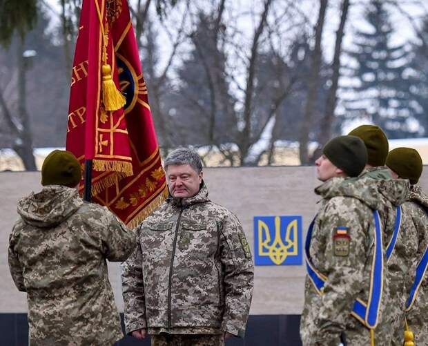 Украинцы просят ввести военное положение и после Авдеевки пойти на Крым