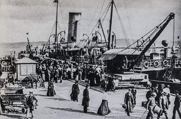 Отдых на британских пляжах в 1890-х годах