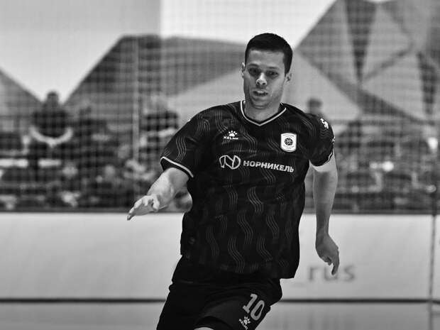 футболист «Норникеля» Алекс Фелипе скончался в аэропорту после матча