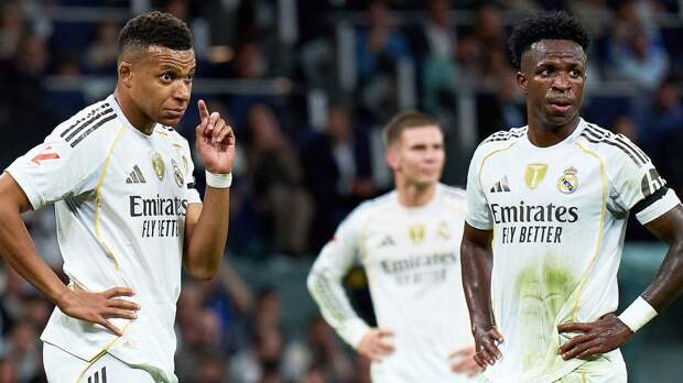 «Бывали и более серьезные поражения». Арбелоа высказался о провальном дебюте в качестве тренера «Реала»