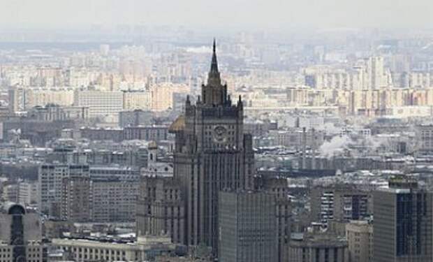 Россия ввела ответные санкции против Японии Россия ввела ответные санкции против Японии