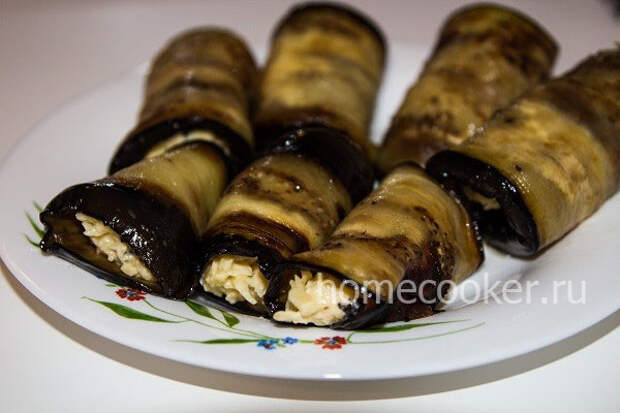 Рулетики из баклажанов с сыром и чесноком Рулетики из баклажанов с сыром и чесноком