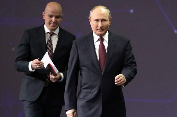 Путин на ПМЭФ-2021, 4.06.21.jpg