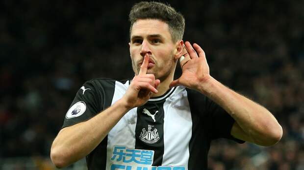 «Пережил несколько самых страшных дней в моей жизни». Игрок «Ньюкасла» Шер показал фото из укрытия в ОАЭ