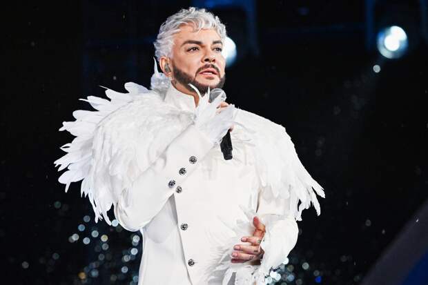 Филиппу Киркорову исполнилось 59 лет: Как и с кем певец отмечает день рождения