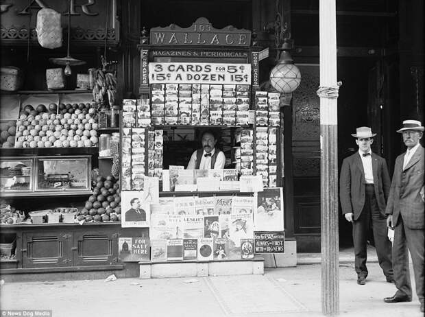 Газетный киоск, 1908 год америка, исторические кадры, история, люди, новый орлеан, редкие фото, сша, фото
