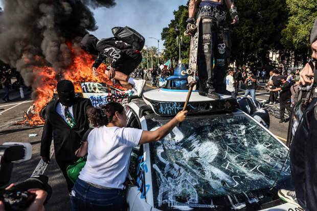 «Что ж, мы все умрем». Идея о скором конце света из-за ИИ захватывает умы лучших программистов. Они дают миру всего два года