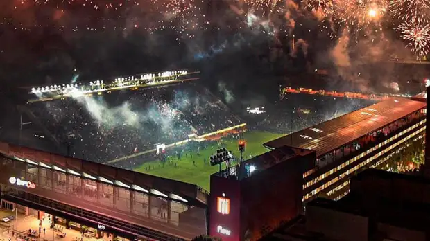 «Эстудиантес» устроил голографическое шоу по случаю возвращения на домашний стадион