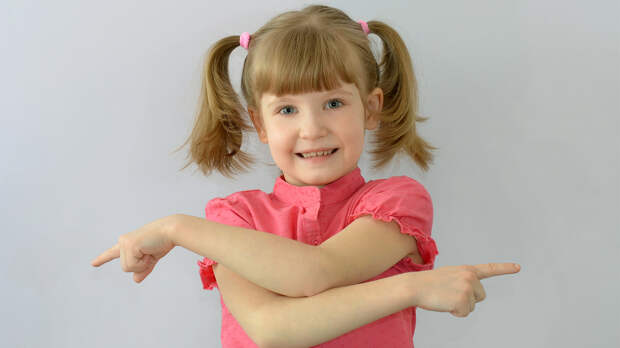 Почему ребёнок путает правую и левую сторону и как ему помочь