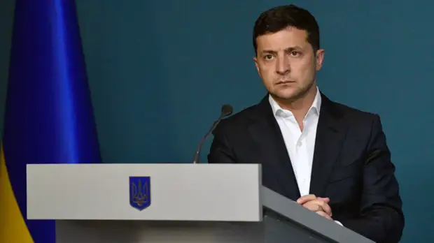 Опрос: большинство украинцев не доверяют Зеленскому