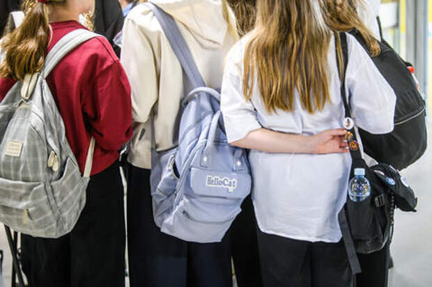 Как защитить себя в сети: школьникам Краснодарского края дают уроки кибербезопасности