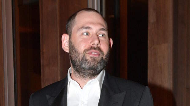 Суд заочно арестовал комика Семена Слепакова на два месяца