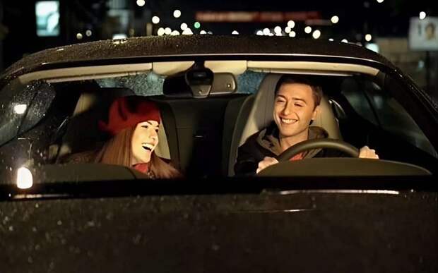 В России вырос спрос на подержанные люксовые машины