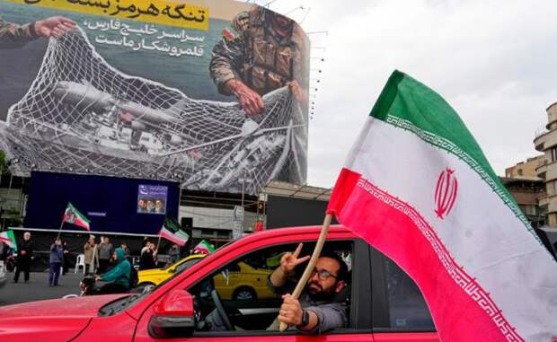 Александр Храмчихин: Победой над Вашингтоном Тегеран обязан Трампу