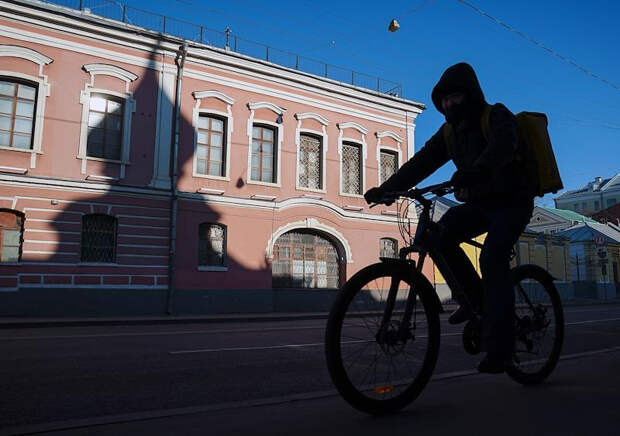 В России назвали отрасли с самой острой нехваткой работников