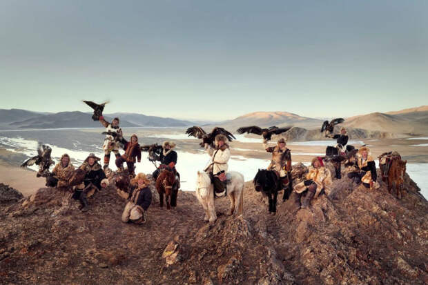 Племя хойор толгой, Монголия