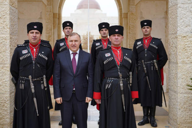 Черкесы в Иордании — диаспора адыгов численностью около 170 тыс.