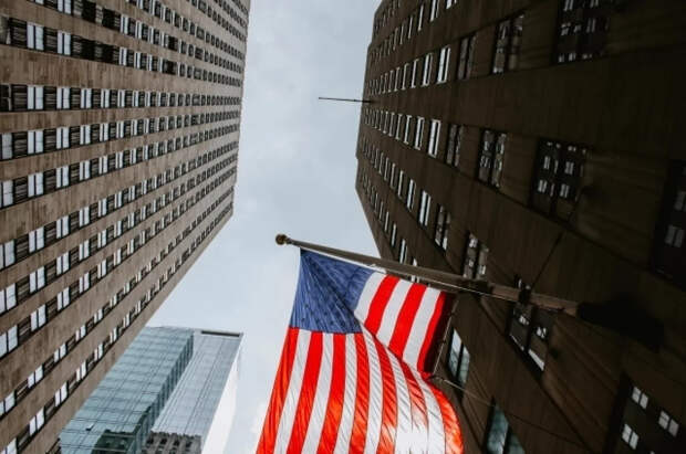 WP: 61% американцев назвали ошибкой операцию США против Ирана