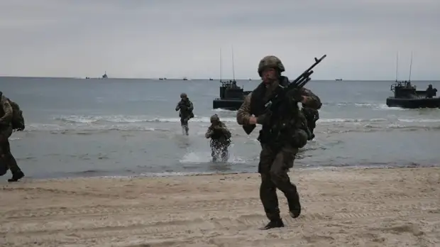 С поправкой на COVID-19: как НАТО проводит учения на Балтике в условиях пандемии коронавируса