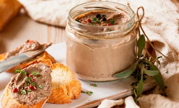 Очень нежный КУРИНЫЙ ПАШТЕТ: закуска, которая вкуснее колбасы