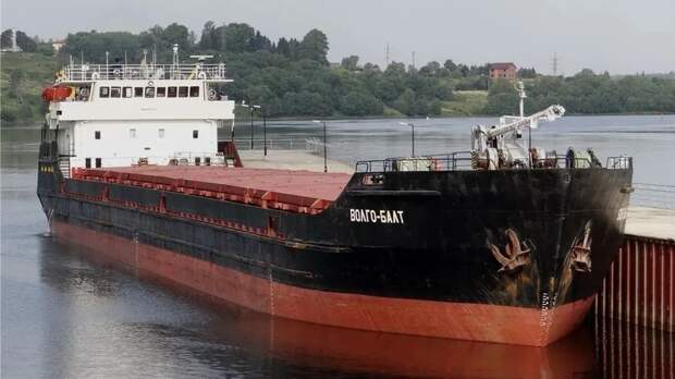 Жена: капитан сухогруза «Волго-Балт 138» находится в тяжёлом состоянии