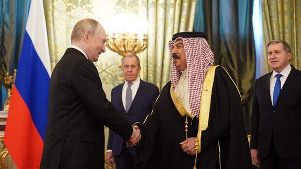 Бахрейн предложил Ирану нормализовать отношения через Россию