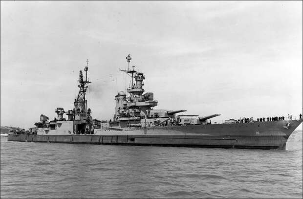 ВМС США официально признали 13 моряков с затонувшего в годы Второй мировой войны крейсера «Индианаполис» «похороненными в море»