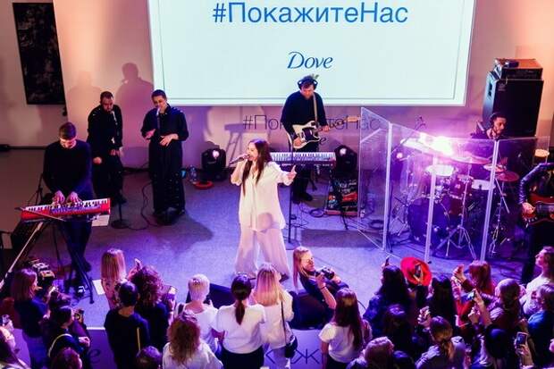 В Москве открылась фотовыставка женщин без ретуши #ПокажитеНас бренда Dove