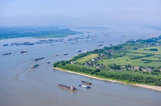 Валовой региональный продукт экономического пояса реки Янцзы удвоился 