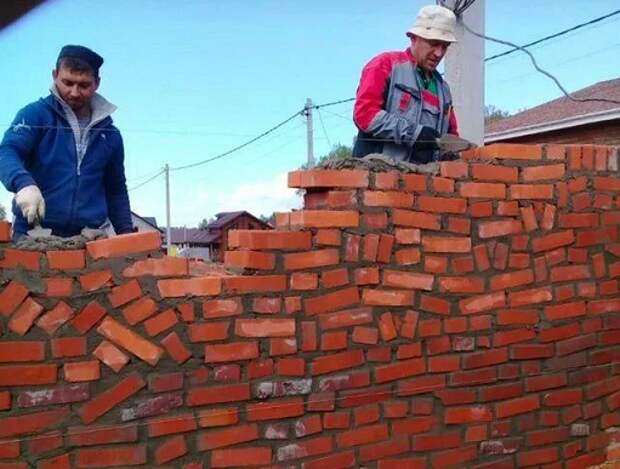 Строительные приколы ошибки и маразмы. Подборка chert-poberi-build-chert-poberi-build-51200111072020-3 картинка chert-poberi-build-51200111072020-3