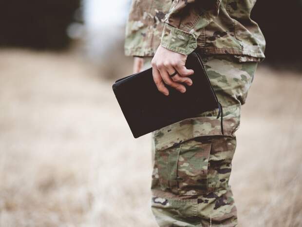 Двух военных из Челябинской области вернули из украинского плена