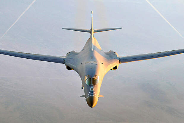 США провели тестовый полет бомбардировщика B-1B с гиперзвуковой ракетой